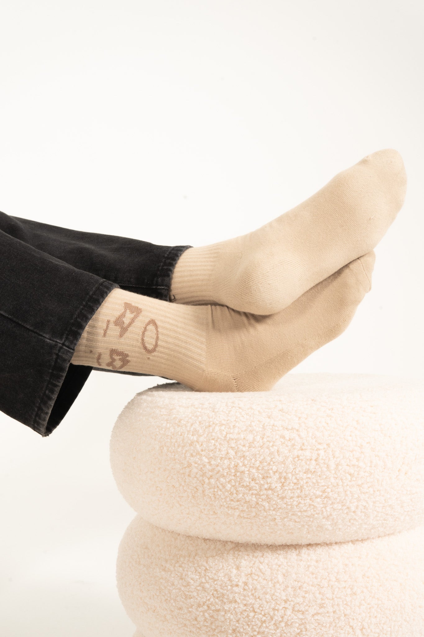 Big Face Socks – French Oak